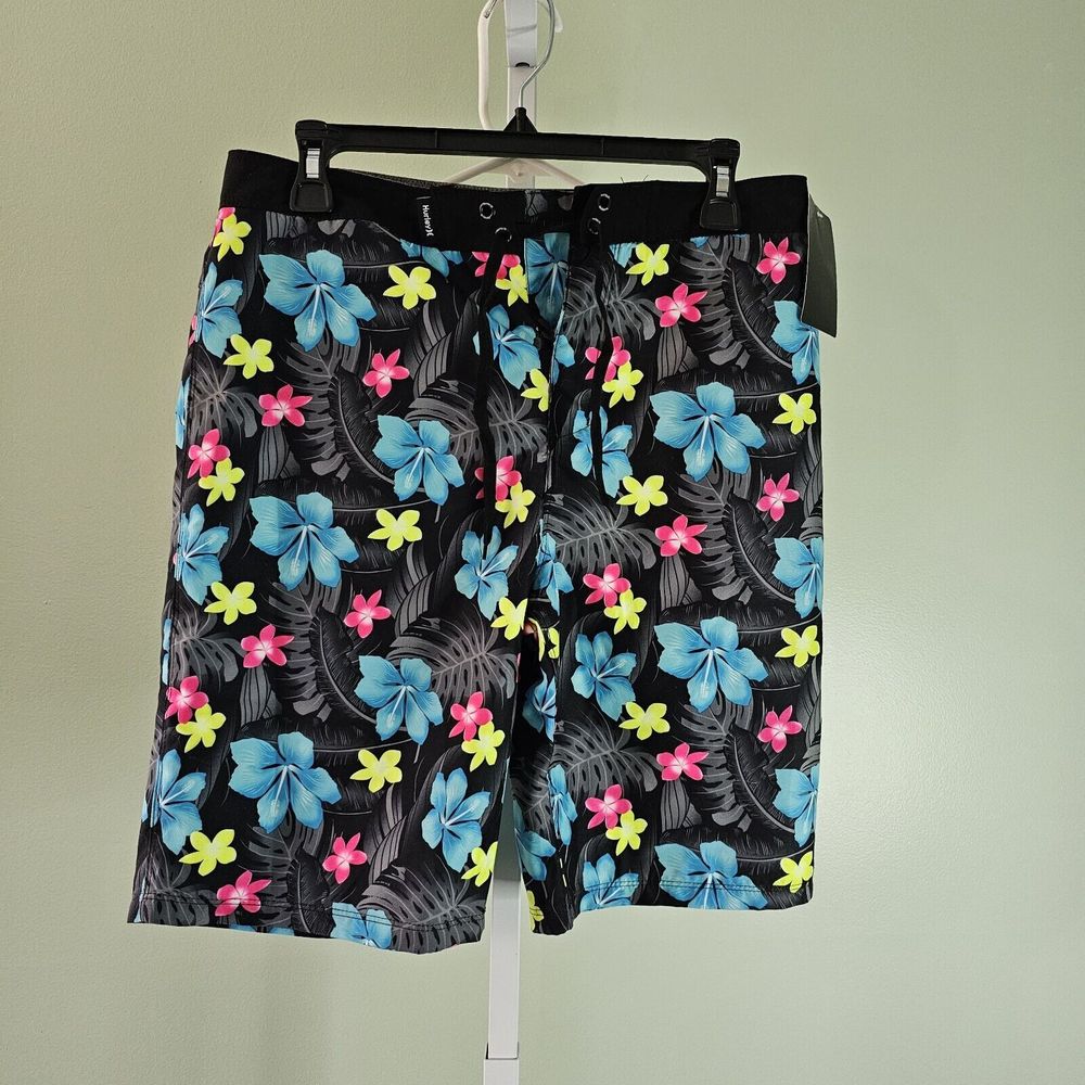 HURLEY Black CABANA FLORAL BOARDSHORTS SWIM SHORTS‎ 9.5" INSEAM BOYS 18/29 WAIST